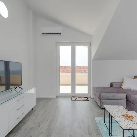 Apartamento 1 Bedroom Amazing In *