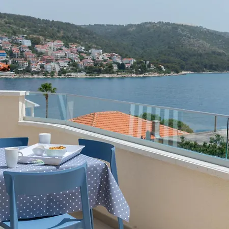 1 Bedroom Stunning In