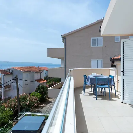 Apartamento 1 Bedroom Amazing In *